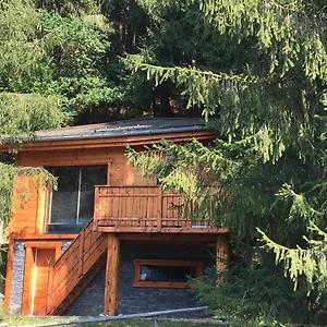 Dans Les Arbres Saint-Jean-dʼAulps